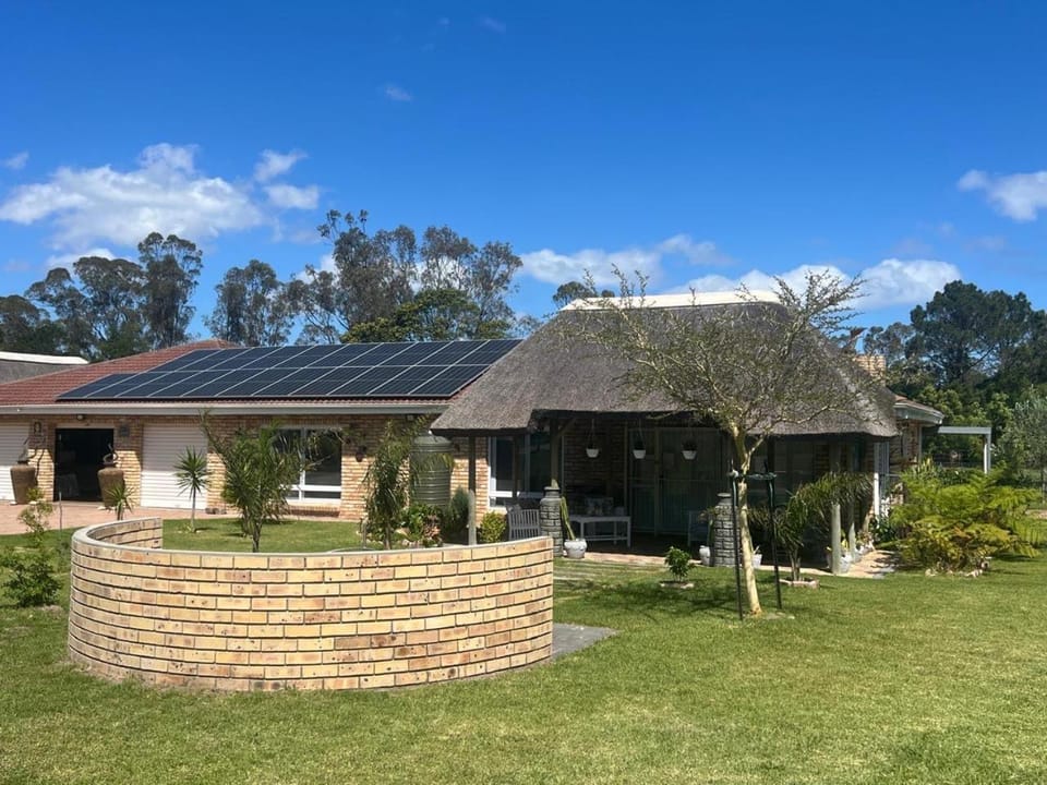 Yellow Wood Cottage Villa in Port Elizabeth