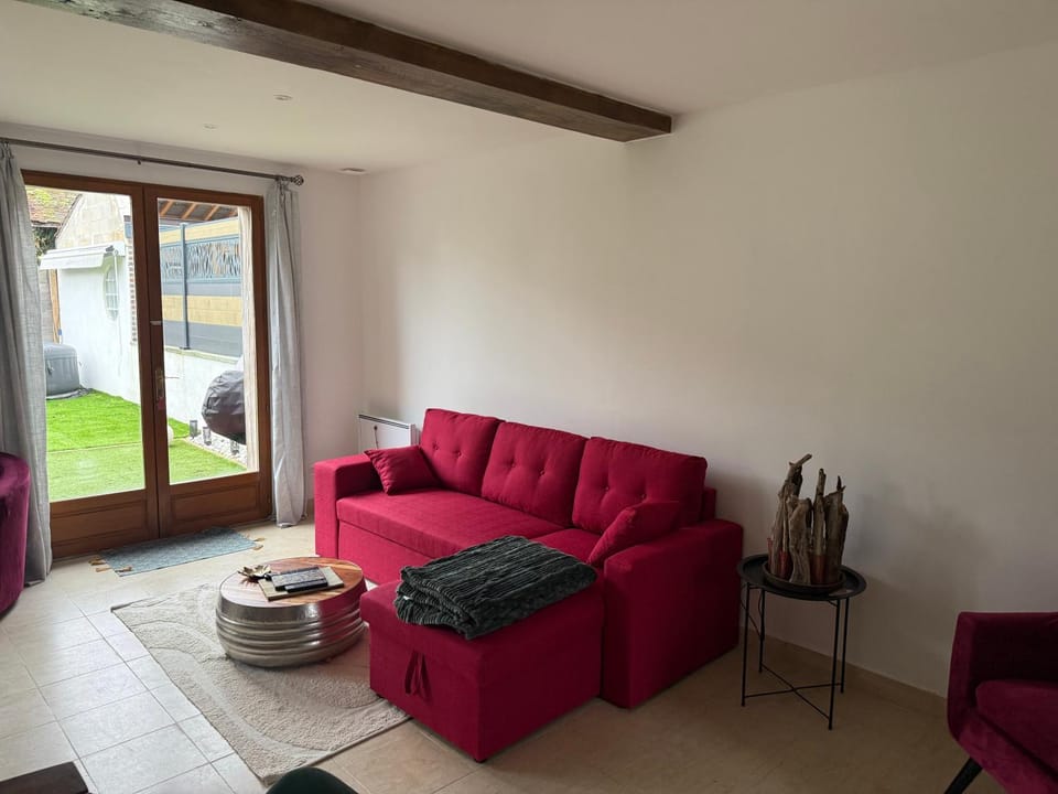 Jolie maison style champenois Classement 3 étoiles Gîtes de France Apartment in Grand Est