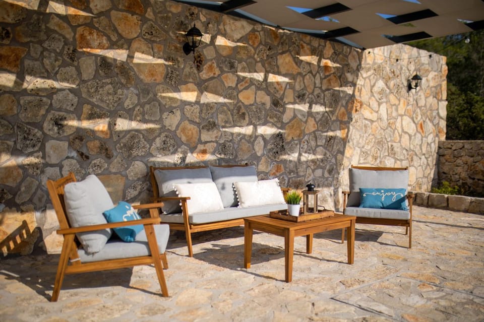 Seating area, Swimming pool