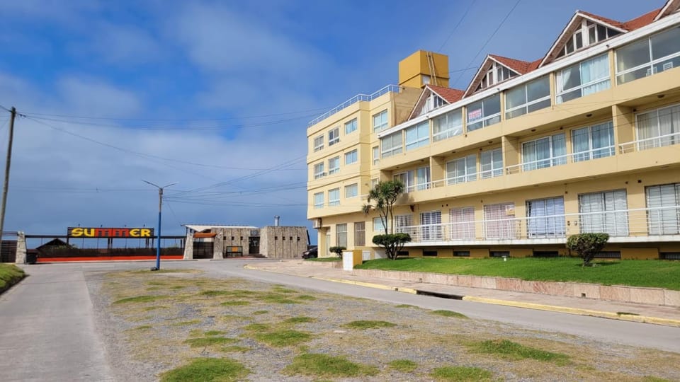 Property building, Neighbourhood, Street view