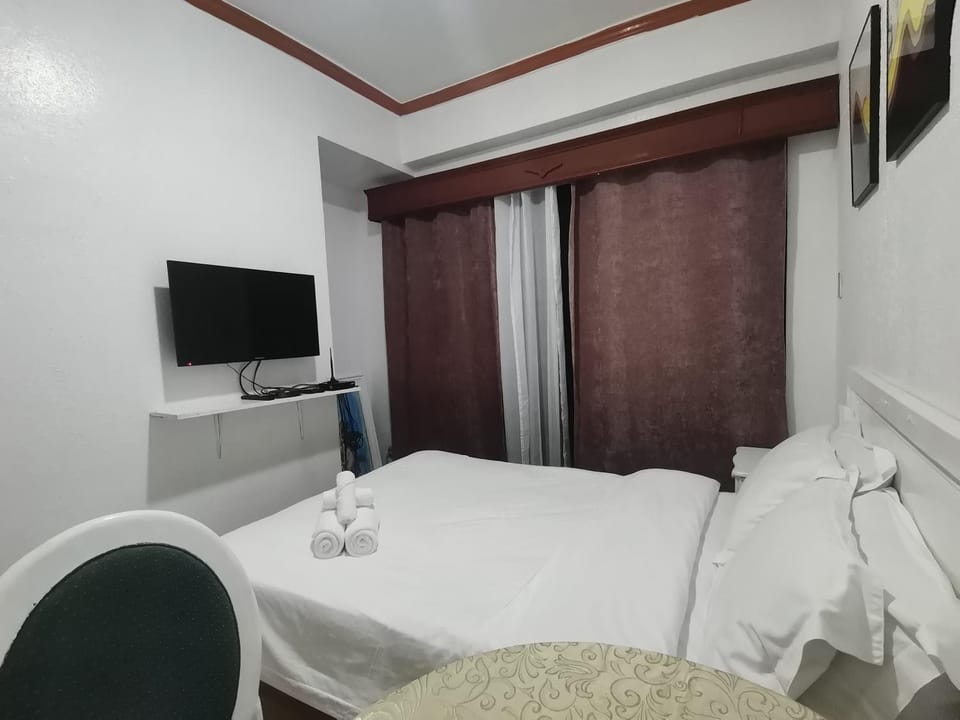 romantic makati Apartment hotel in Makati