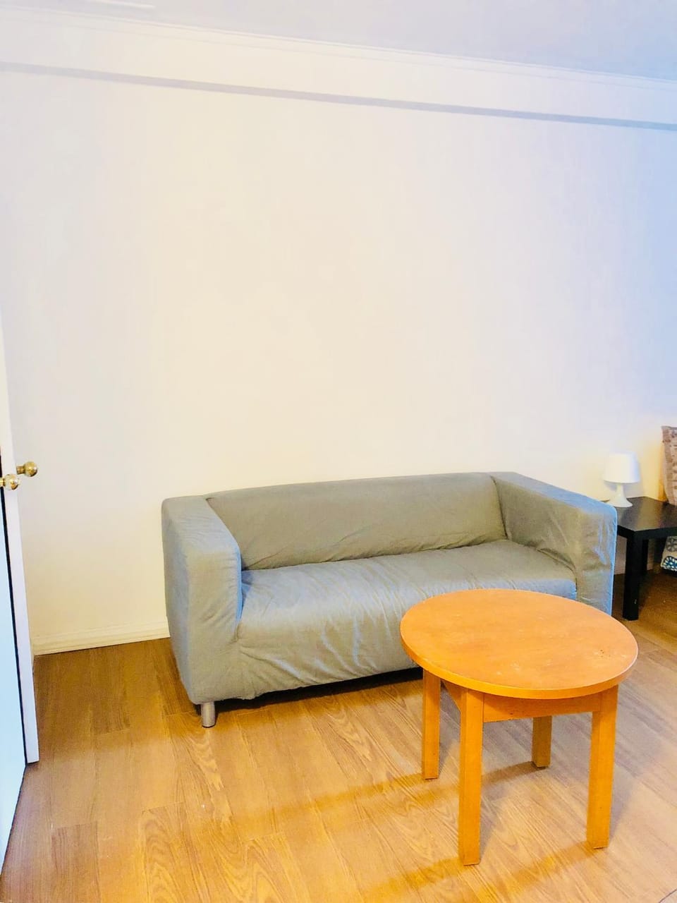 Stylish Montreal Apartment: Comfortable Stay in the Golden Square Mile Apartment in Montreal