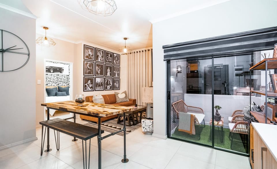 Balcony/Terrace, Lounge or bar