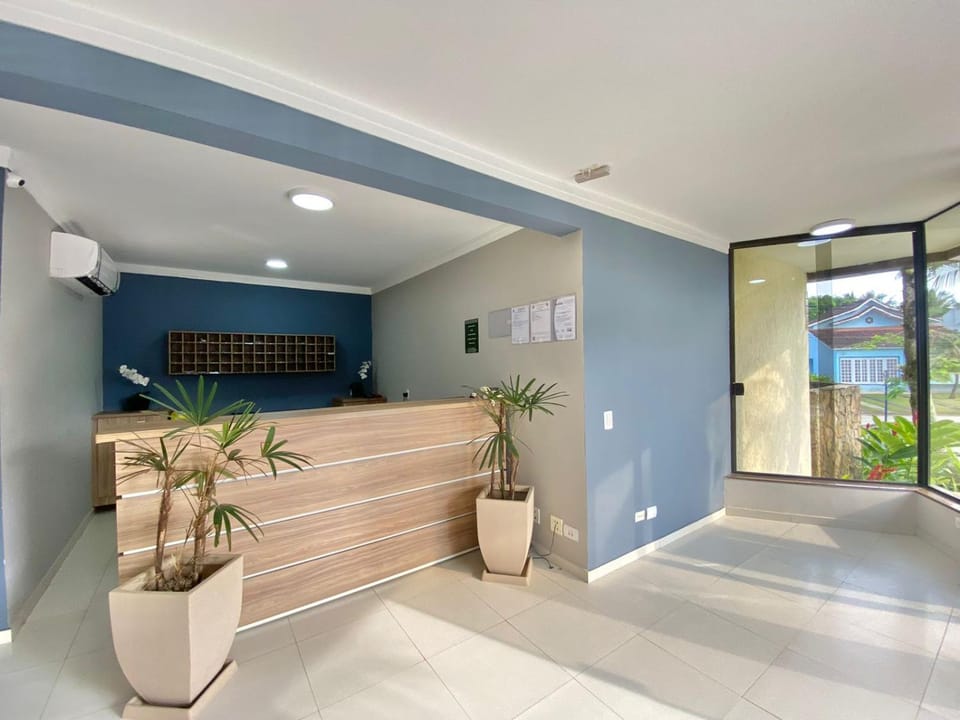 FLAT COM VARANDA E SERVIÇOS NO RIVIERA GREEN Apartment hotel in Bertioga