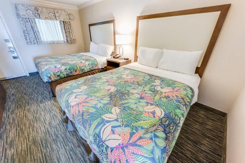 Nice Oceanfront 1BR with Heated Pools, Coral Beach House in Myrtle Beach