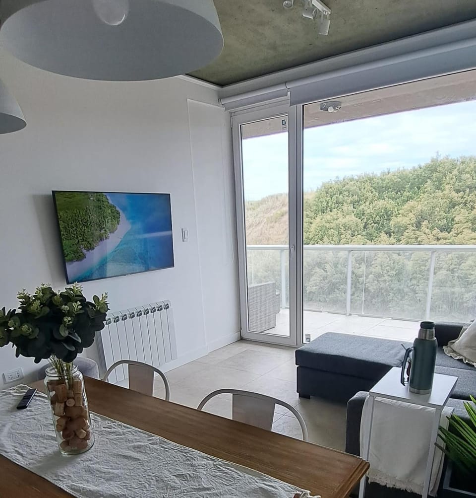 TV and multimedia, View (from property/room), Balcony/Terrace