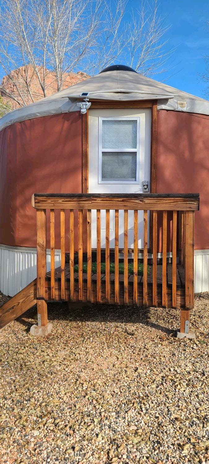 Crazy Horse - APT 1 Campground/ 
RV Resort in Kanab