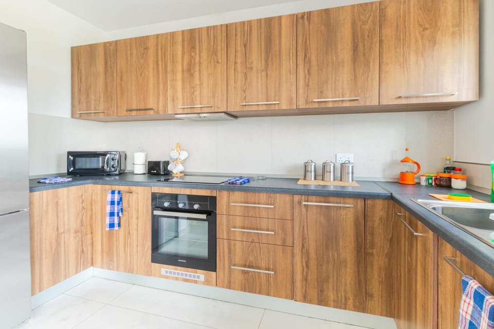 New Spacious Apartment 3 Bdr 2 Bth Balcony 7 Apartment in Saint Paul's Bay