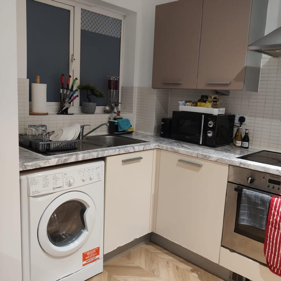 Kitchen or kitchenette, minibar, pet friendly, stove, toaster, washing machine