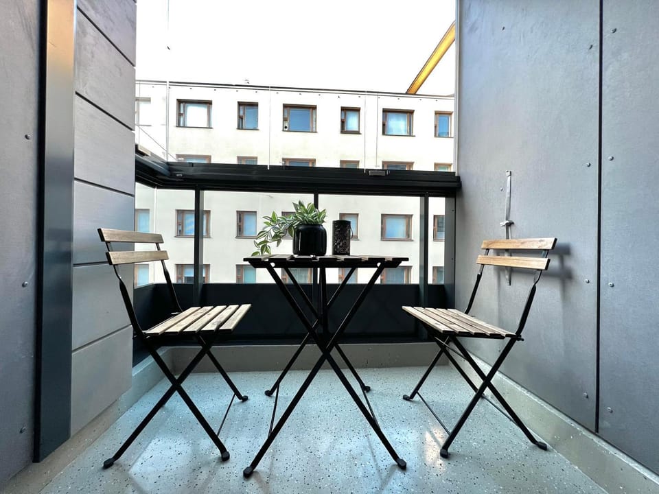 Timeless & Cozy, heart of Kamppi Apartment in Helsinki