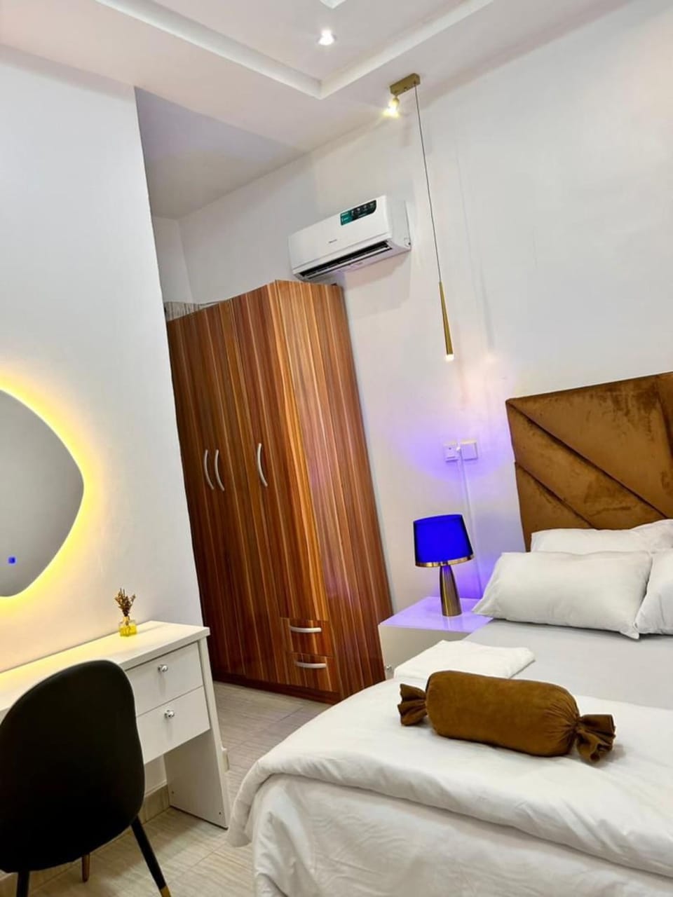 Urban Retreat Luxury Shortlet Apartment Lekki ajah Lagos with pool and gym Apartment in Lagos, Nigeria