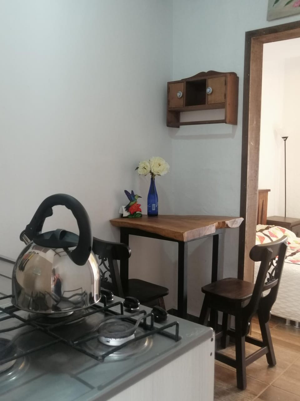 Coffee/tea facilities, Dining area