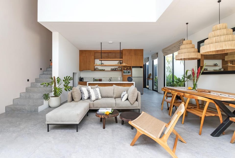 Living room, Dining area