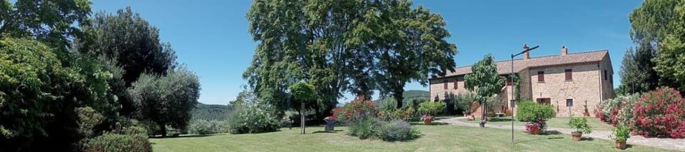 Agriturismo Podere Luchiano Farm Stay in Umbria