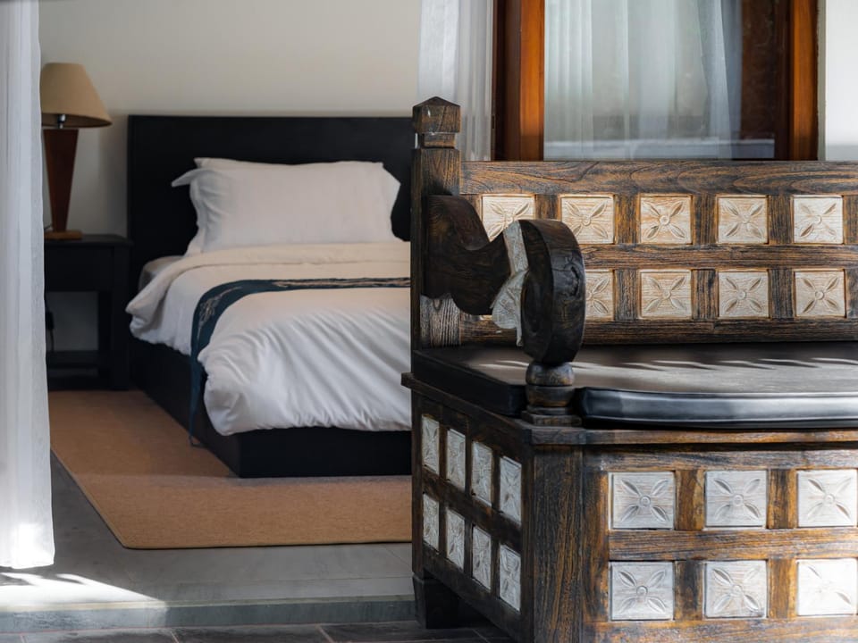 Patio, Bed, Bedroom