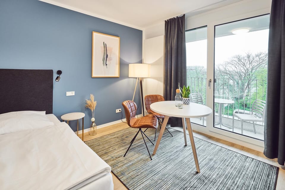 Bed, Balcony/Terrace, Photo of the whole room, Bedroom