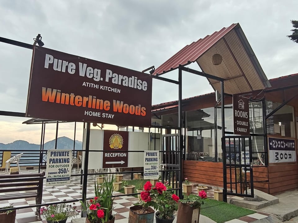 Winterline Woods Hotel in Uttarakhand