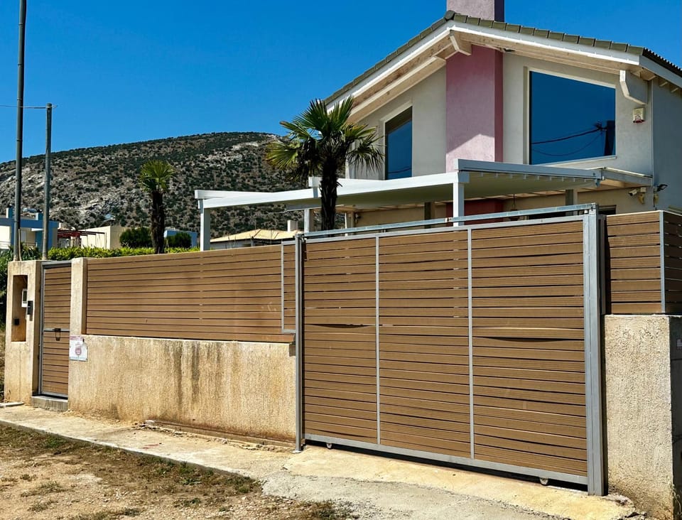 Property building, Facade/entrance