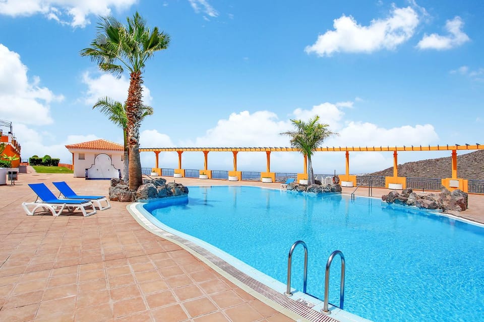 Pool view, Swimming pool, Swimming pool