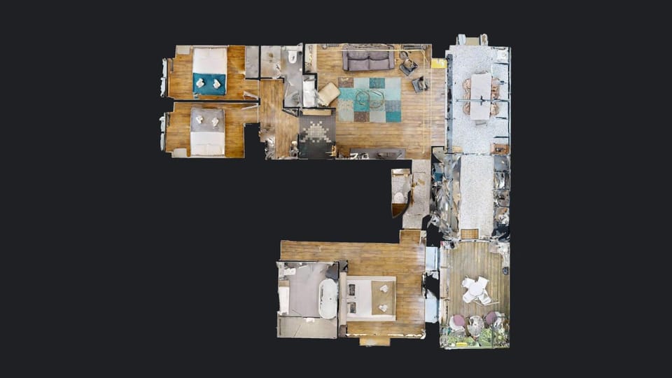 Floor plan, Location