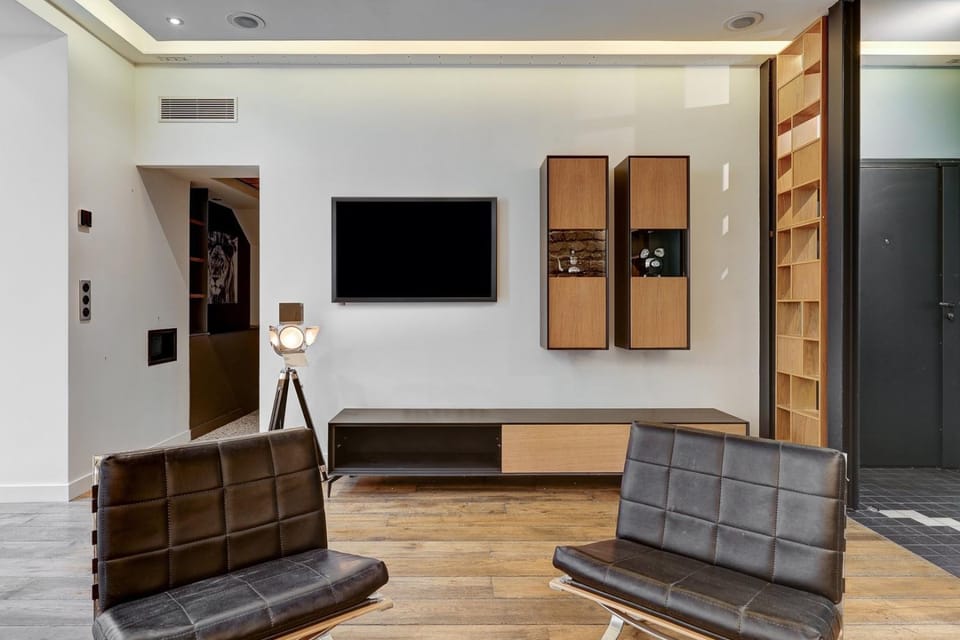 TV and multimedia, Living room, Evening entertainment, wardrobe