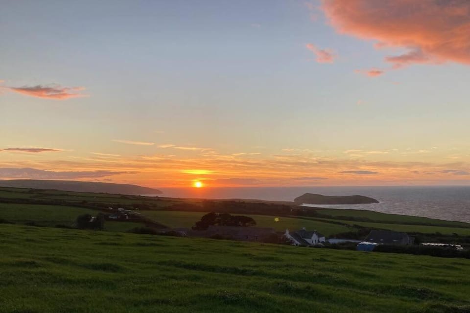 Awel Y Mor - cosy apartment. Apartment in Wales