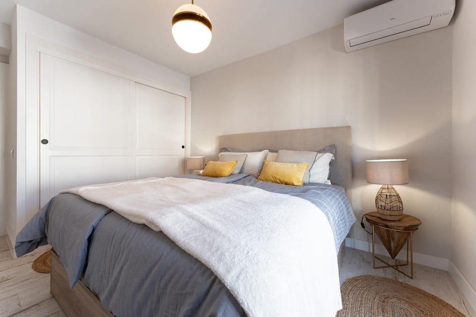 Living room, Bedroom