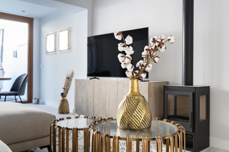 Property building, Living room