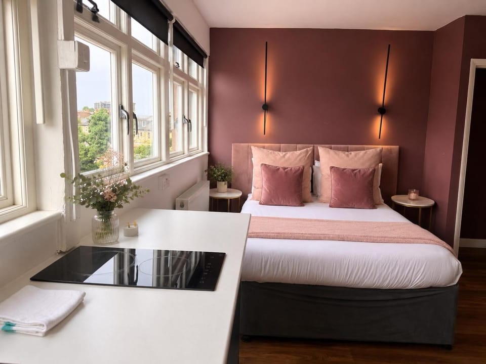 Cozy Studio near Regent’s Park N9 Apartment in London Borough of Camden