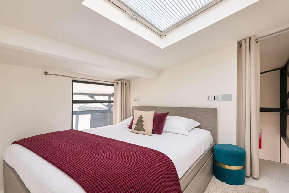 Duplex Center of Paris by Studio prestige Apartment in Paris