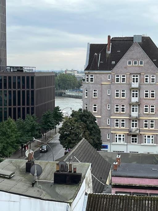 City view, River view
