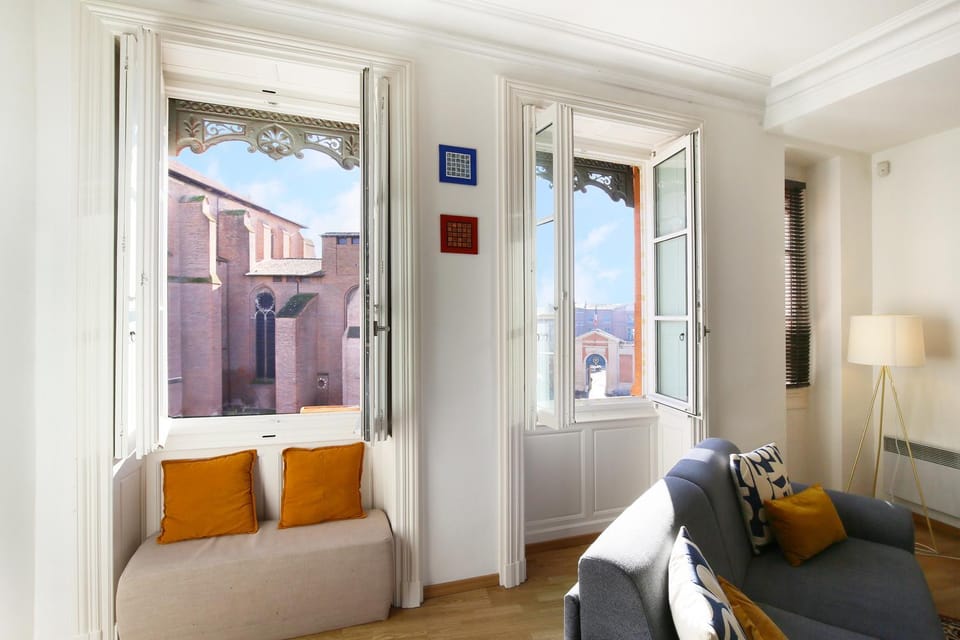 Living room, City view