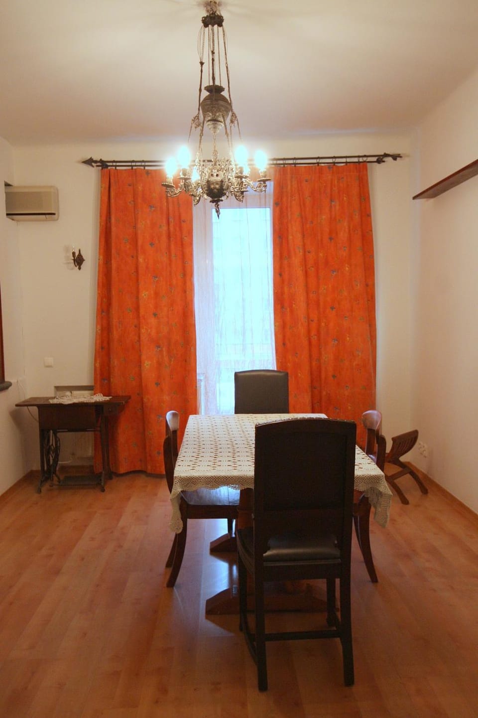 Living room, Photo of the whole room, Seating area, Dining area, air conditioner