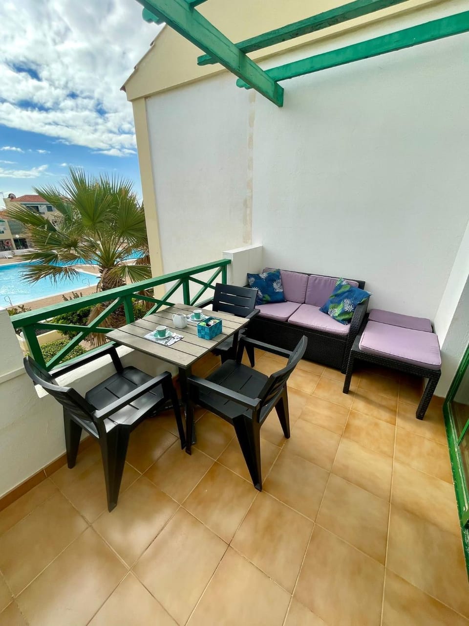 Patio, Day, Natural landscape, View (from property/room), Balcony/Terrace, Balcony/Terrace, Living room, Seating area, Dining area, Pool view, Swimming pool, locker