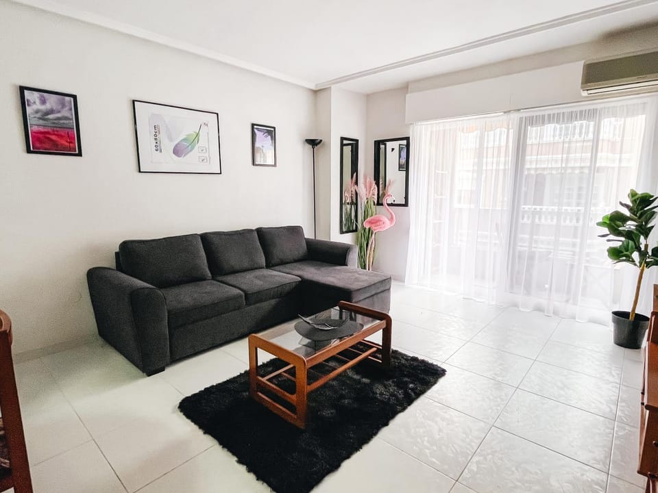 Pink Flamingo Apartment • Beach Home in Torrevieja Apartment in Torrevieja