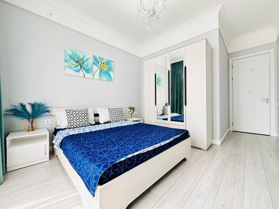 "Для Вас " 2-х комнат- "4Уои " residential complex Apartment in Almaty