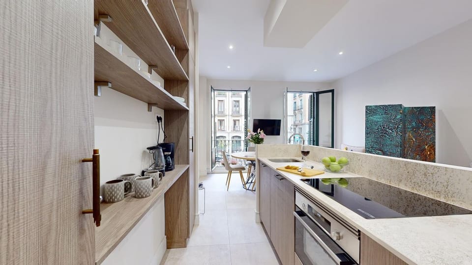 Coffee/tea facilities, Kitchen or kitchenette