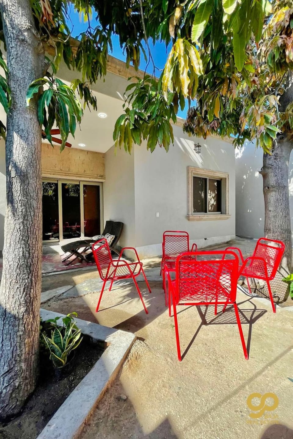 Property building, Patio, Day, sunbed