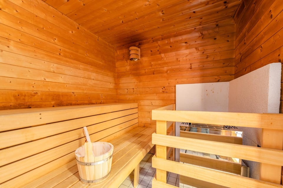 Sauna, Spa and wellness centre/facilities