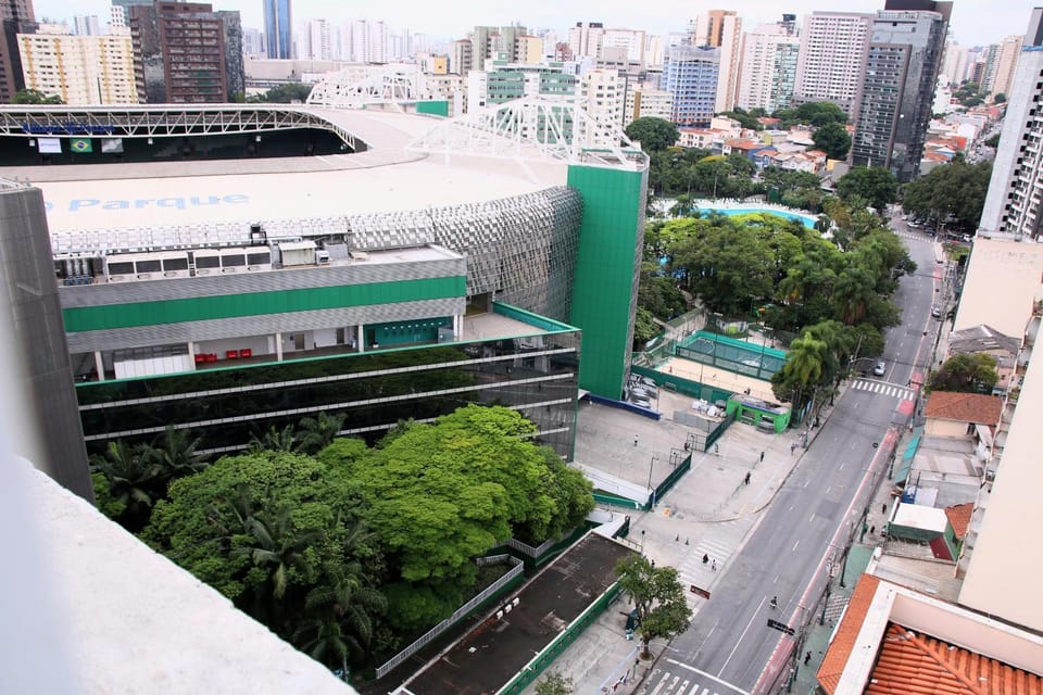 Flats em frente ao Allianz Parque e Shopping - Hotel com estacionamento - Perdizes Apartment in Sao Paulo City