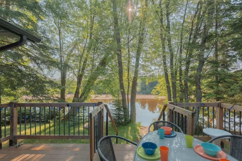 Riverfront Getaway with Hot Tub and Scenic Views Chalet in Mont-Tremblant