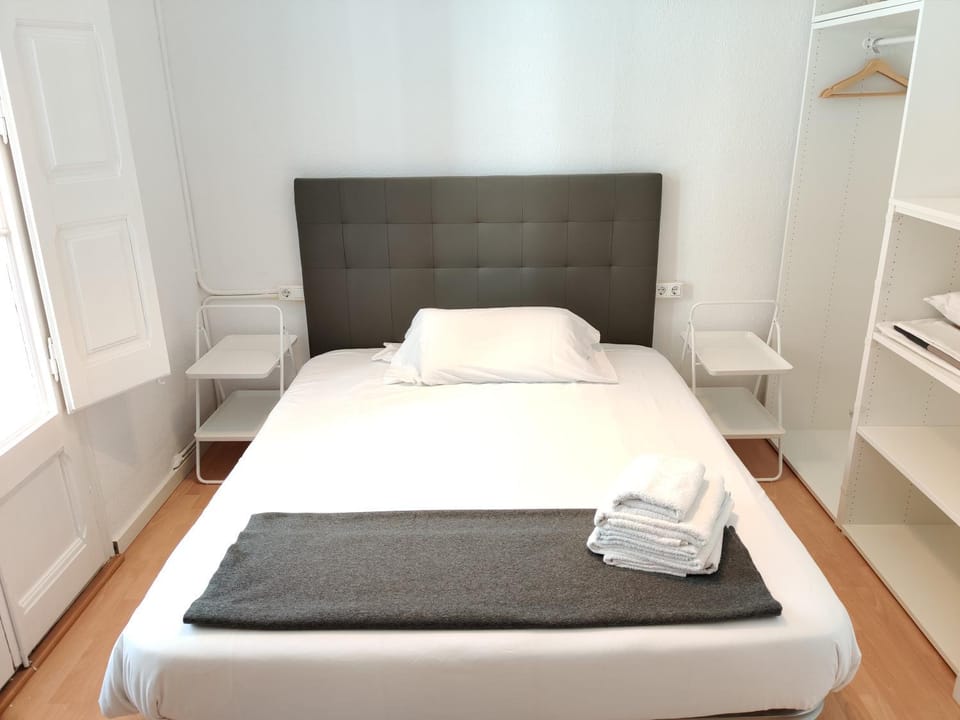 Family apartment Gracia Apartment in Barcelona