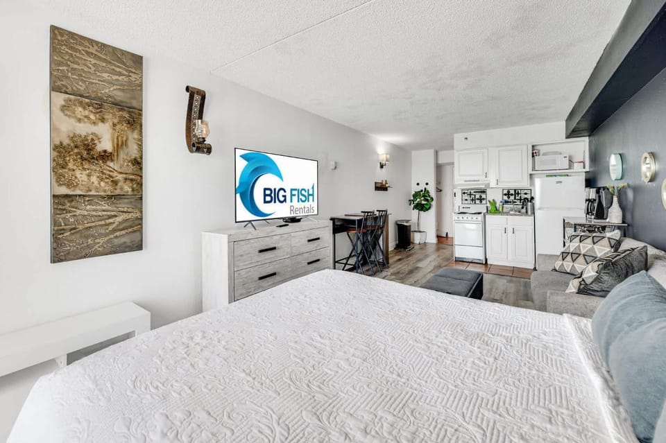 Nice Oceanfront Sea Mist Home with Beautiful Views House in Myrtle Beach