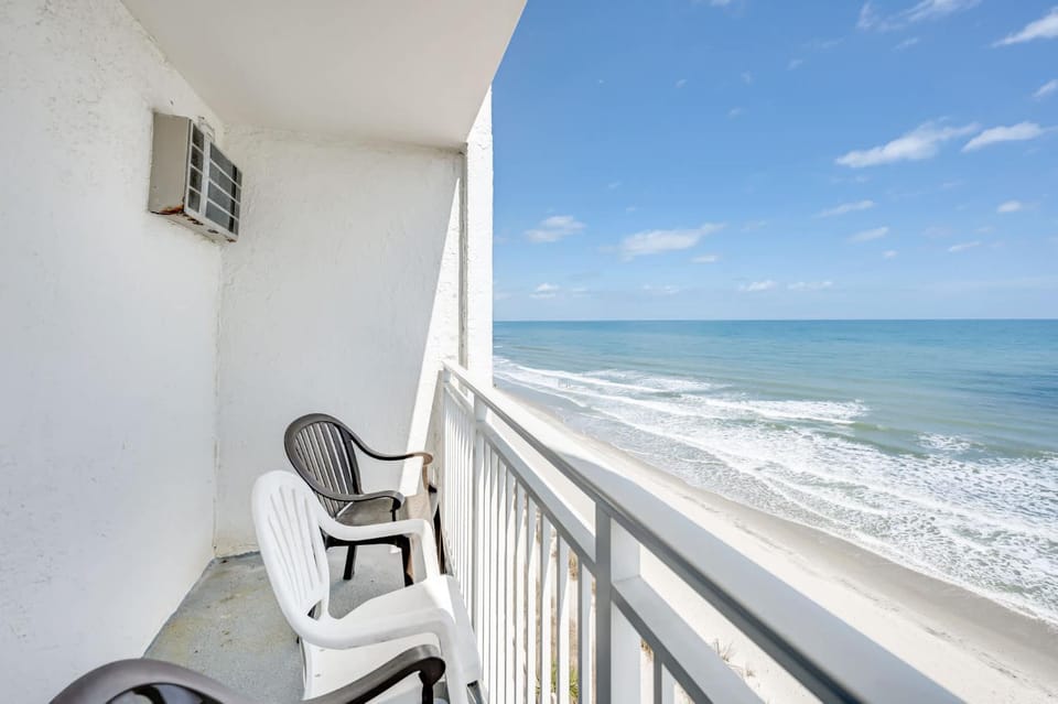 Nice Oceanfront Sea Mist Home with Beautiful Views House in Myrtle Beach