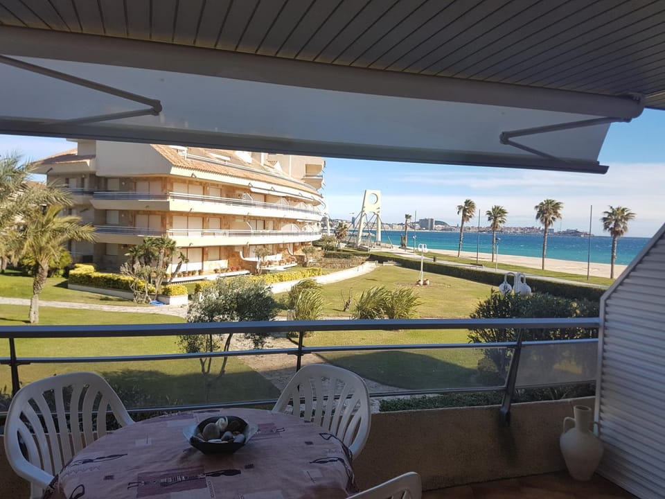Balcony/Terrace, Garden view, Sea view