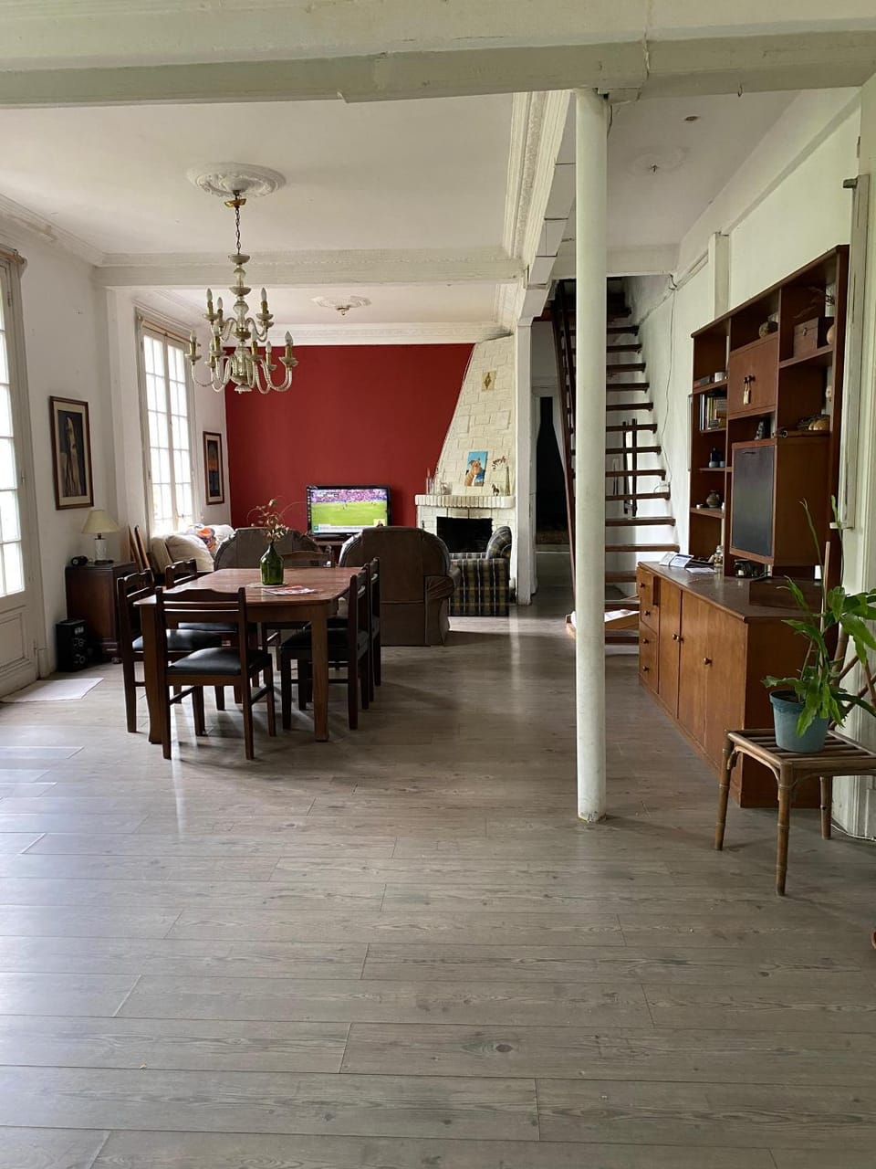 Communal lounge/ TV room, Seating area, Dining area