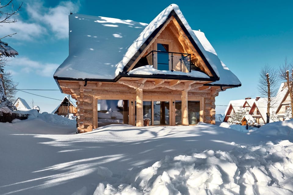 Property building, Winter