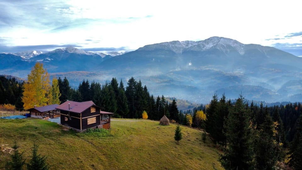 Cabana din Munți Chalet in Romania