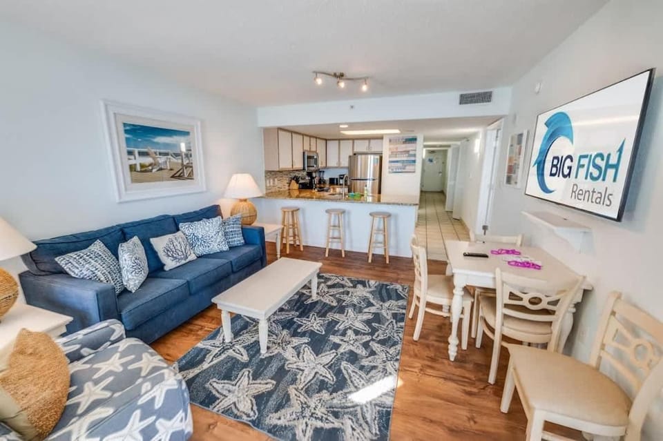 Baywatch Renovated, Unobstructed Oceanfront Views House in Atlantic Beach