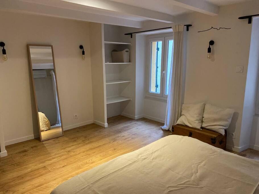 Charmant studio Vauban Apartment in Marseille